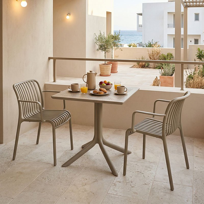 Τραπεζαρία Groovy Zoi pakoworld σετ 3τεμ cappuccino PP 60x60x76εκ Βρες το Τραπεζαρία Groovy Zoi pakoworld σετ 3τεμ cappuccino PP 60x60x76εκ σε μοναδική τιμή στο clickforshop.gr